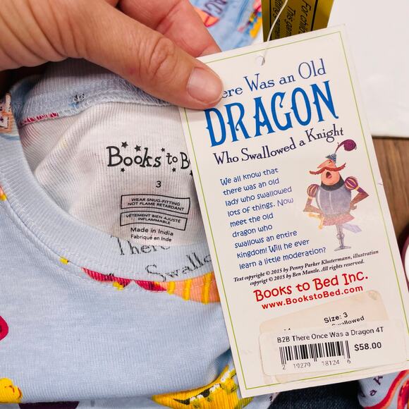NWT Books to Bed Size 3 There Was an Old Dragon Who Swallowed a Knight - Picture 4 of 5